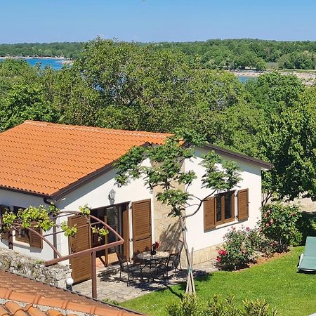 Bungalow Perla Funtana Exterior foto